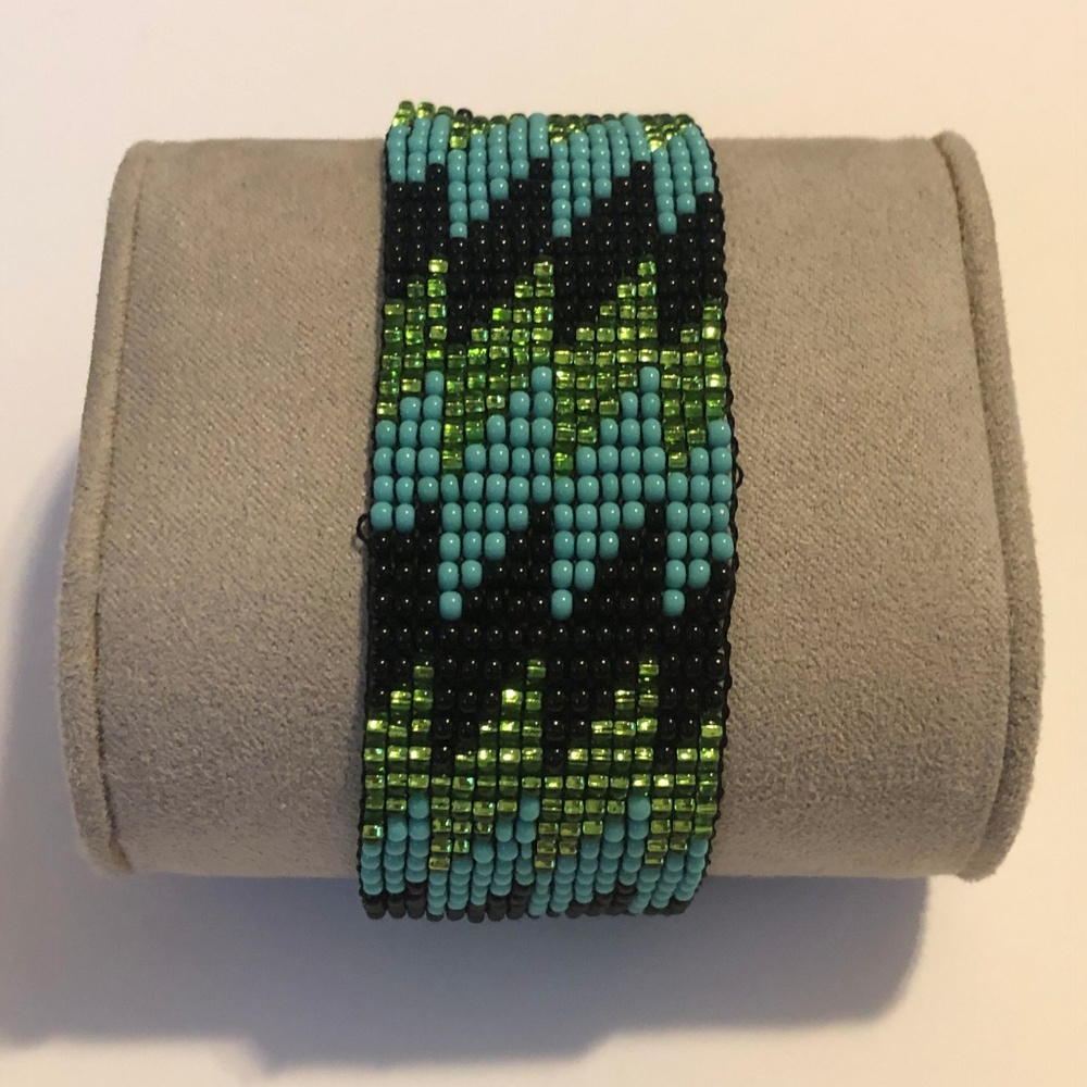 Bracelet: chaquira handmade | Peruvian | Beaded - Picture 6 of 9